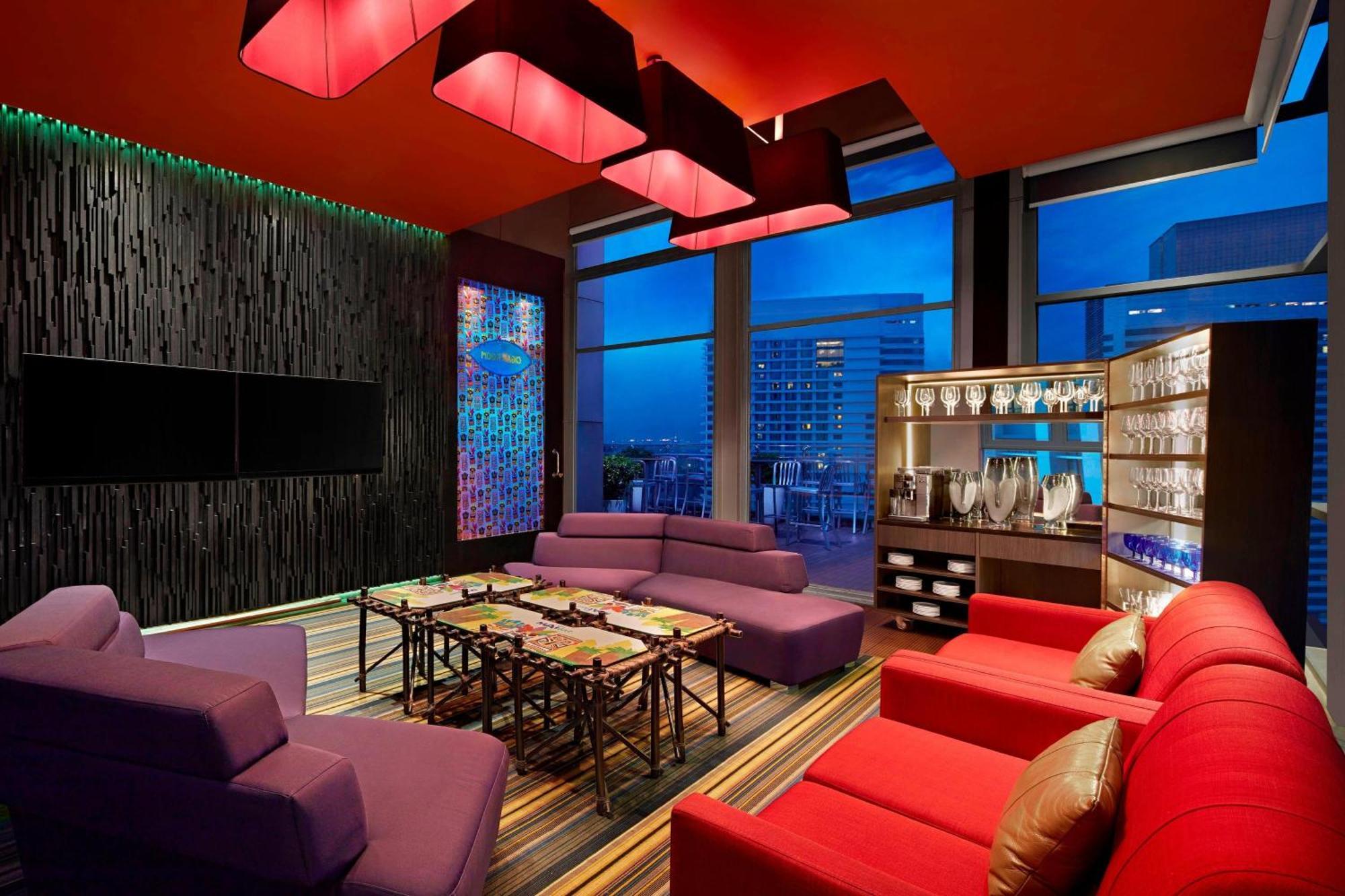 Aloft Sentral Hotel
