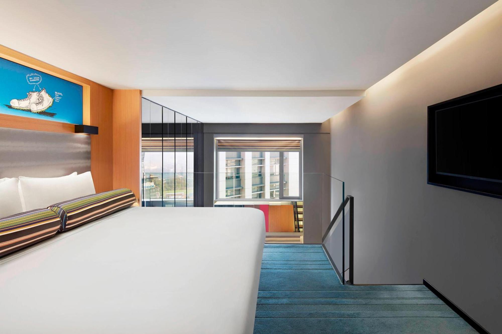 Aloft Sentral